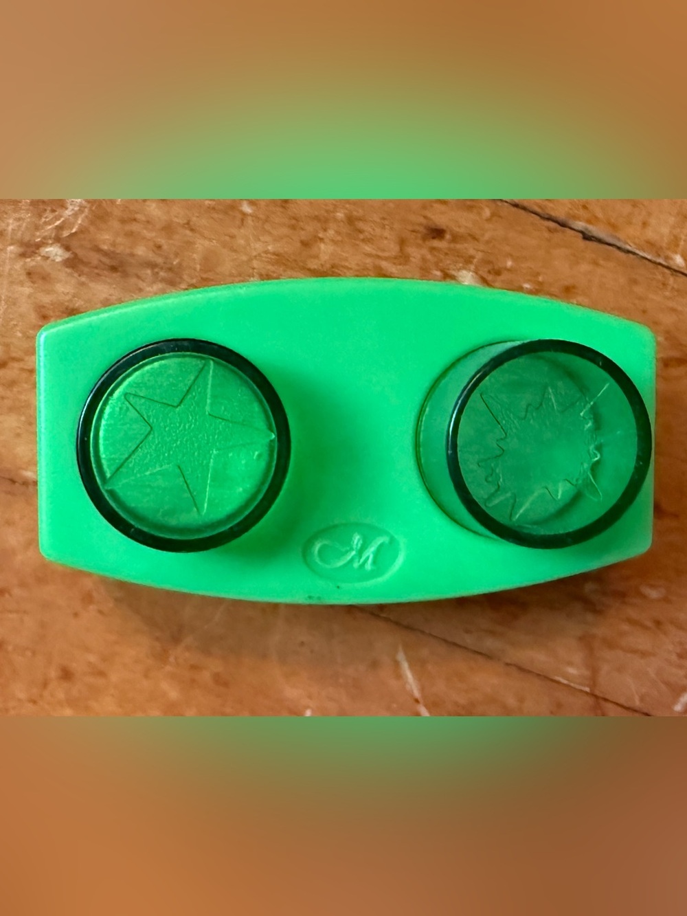 Creative Memories Green Dual Shape Paper Punch - Star & Galaxy
